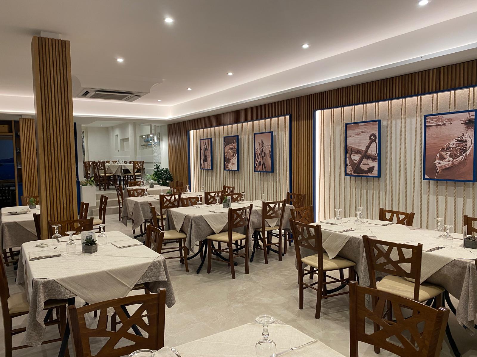 Interni del ristorante L'Orizzonte